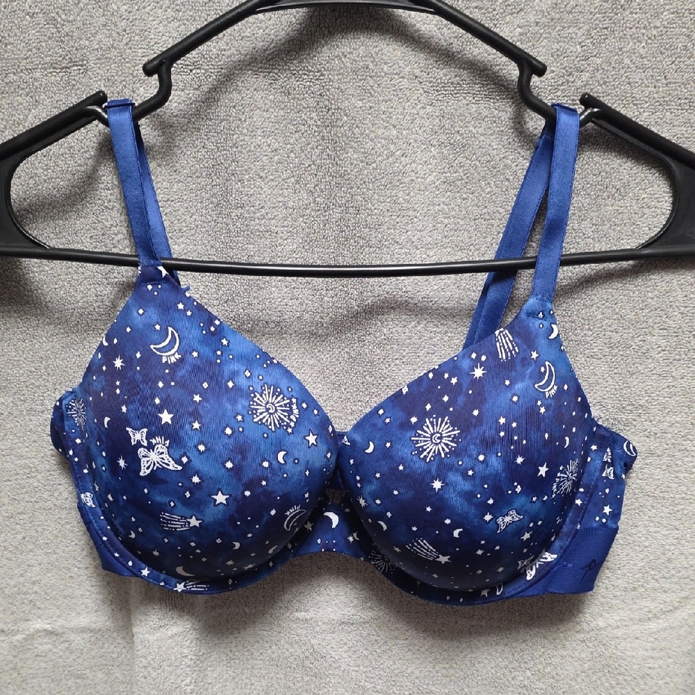 PINK Victoria's Secret Starry Night Blue Bra